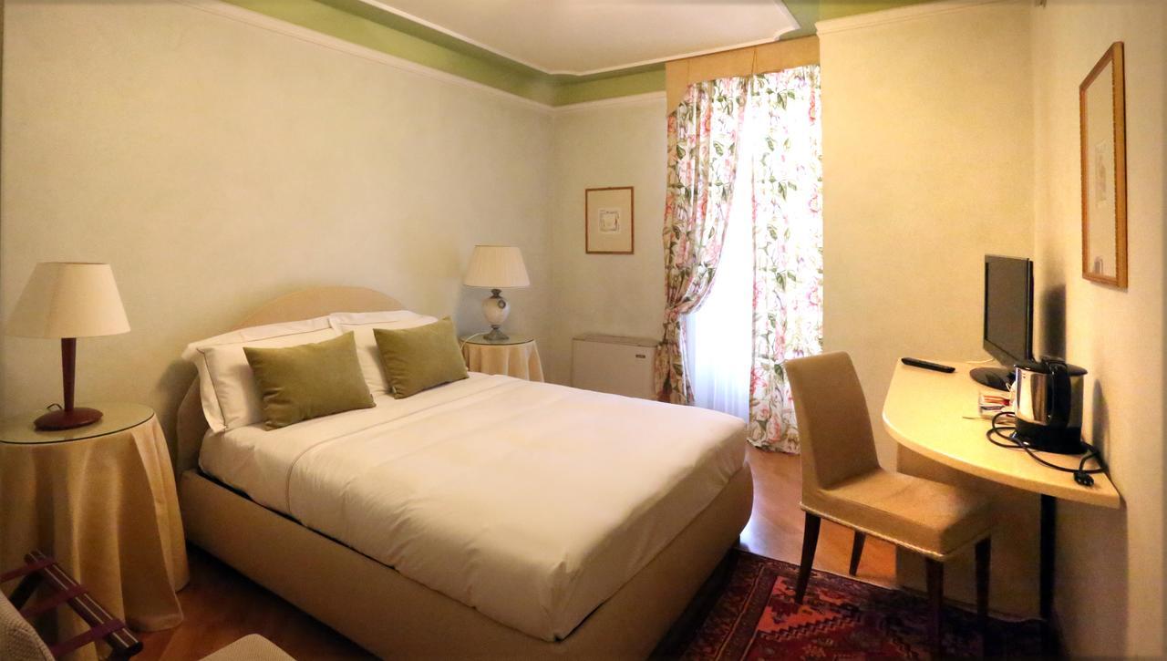 Albergo Castiglione Langhe Castiglione Tinella Exterior photo