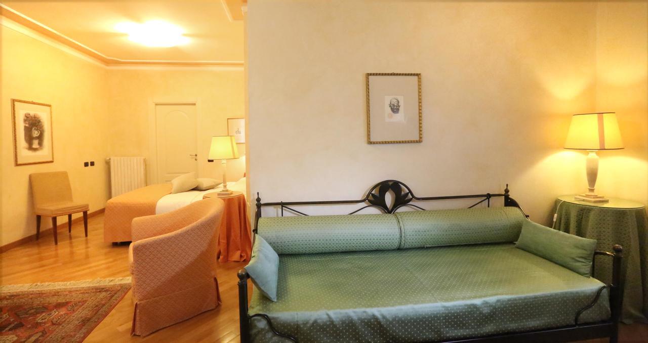 Albergo Castiglione Langhe Castiglione Tinella Exterior photo