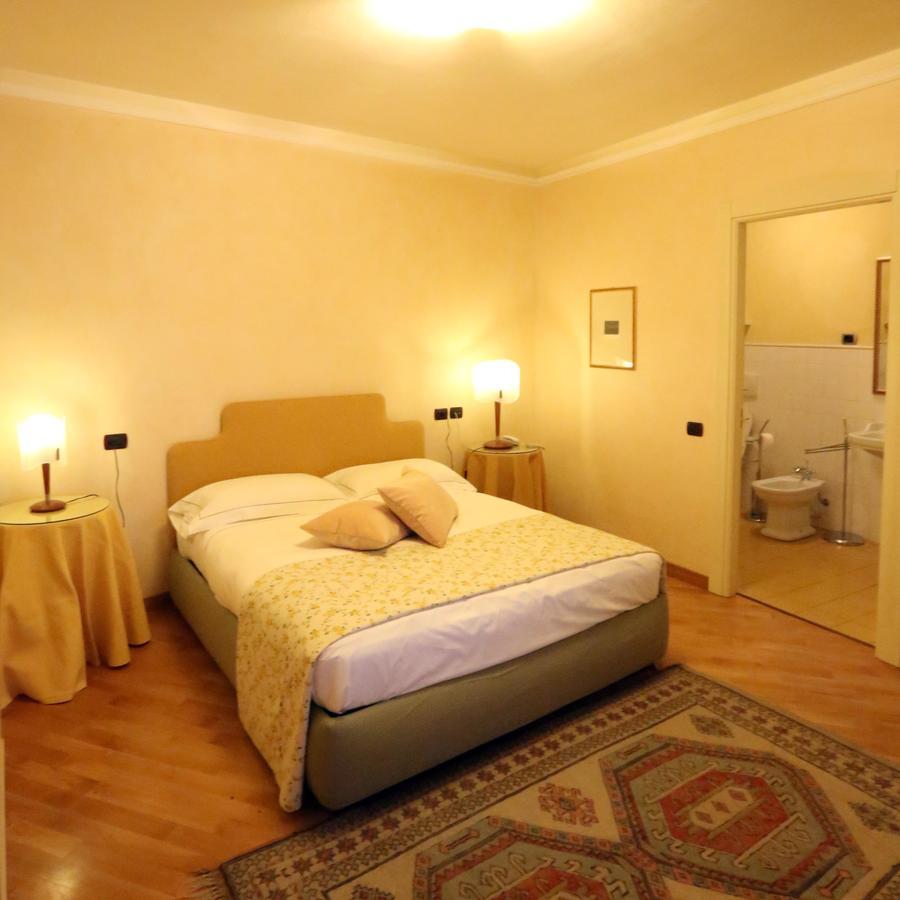 Albergo Castiglione Langhe Castiglione Tinella Exterior photo