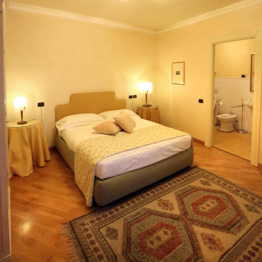 Albergo Castiglione Langhe Castiglione Tinella Exterior photo