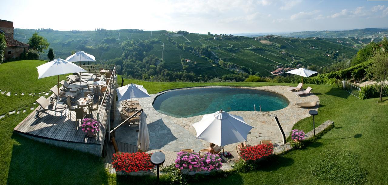 Albergo Castiglione Langhe Castiglione Tinella Exterior photo
